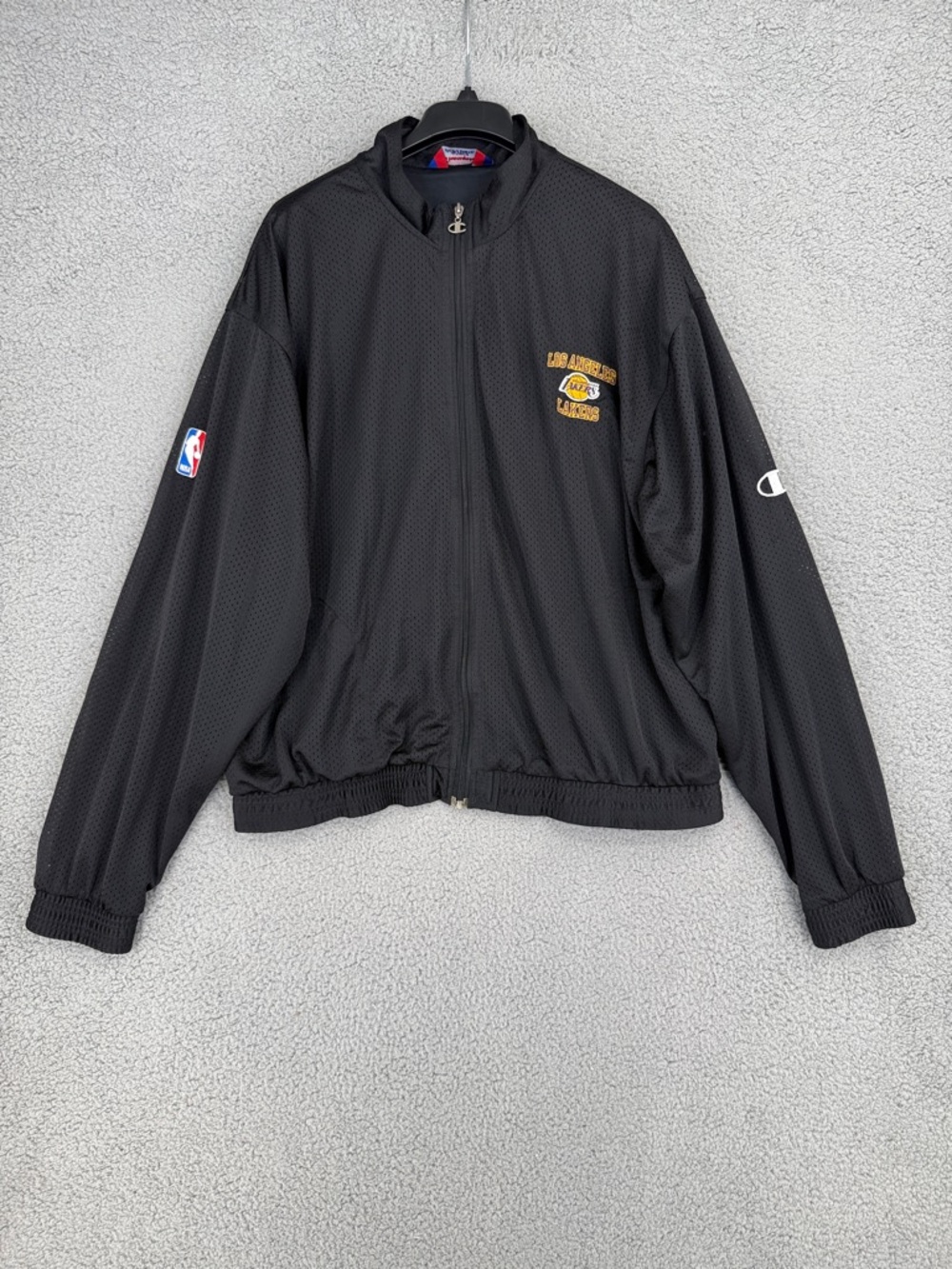 Los Angeles Lakers Champion men’s XL Black Lightweight mesh full Zip Jacket NBA